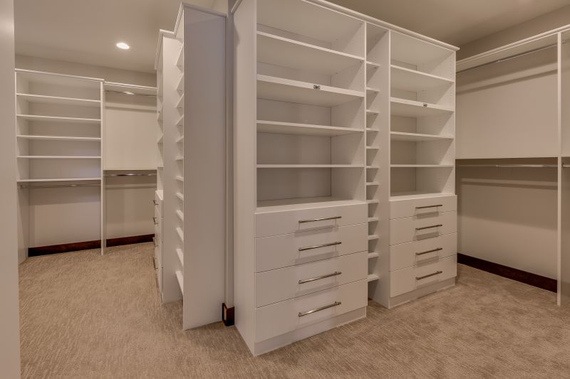 Custom Shelving Installers